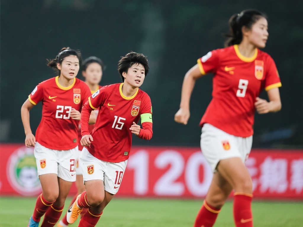 足球报:足协设定女足个人薪资上限为单赛季120万元