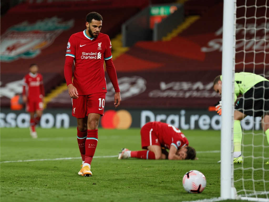 裁判争议再起,利物浦受挫,英超冠军归属再生波澜?